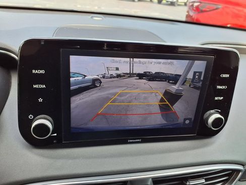 Used 2021 Hyundai Santa Fe SEL FWD image 7