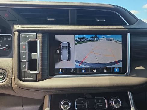 Used 2021 GMC Yukon XL Denali AWD/4WD image 19