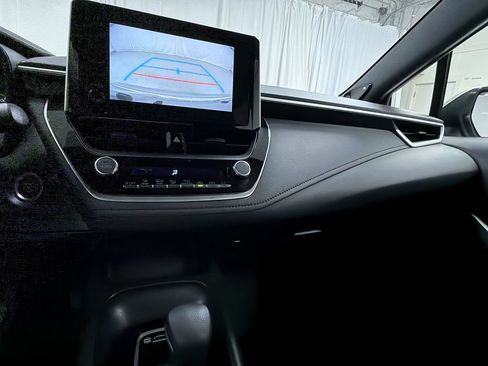 Certified 2023 Toyota Corolla SE w/ SE Premium Package FWD image 22