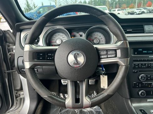 Used 2012 Ford Mustang Shelby GT500 w/ SVT Trackpack image 19