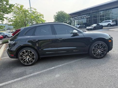 Used 2024 Porsche Macan Turbo AWD/4WD image 7