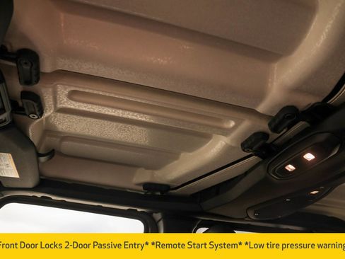 New 2026 Jeep Gladiator Sport image 9