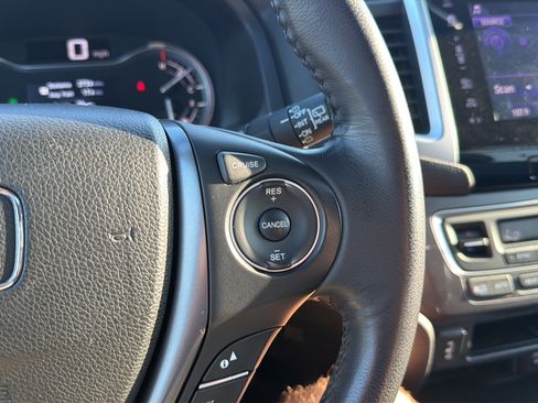 Used 2017 Honda Pilot EX-L image 22