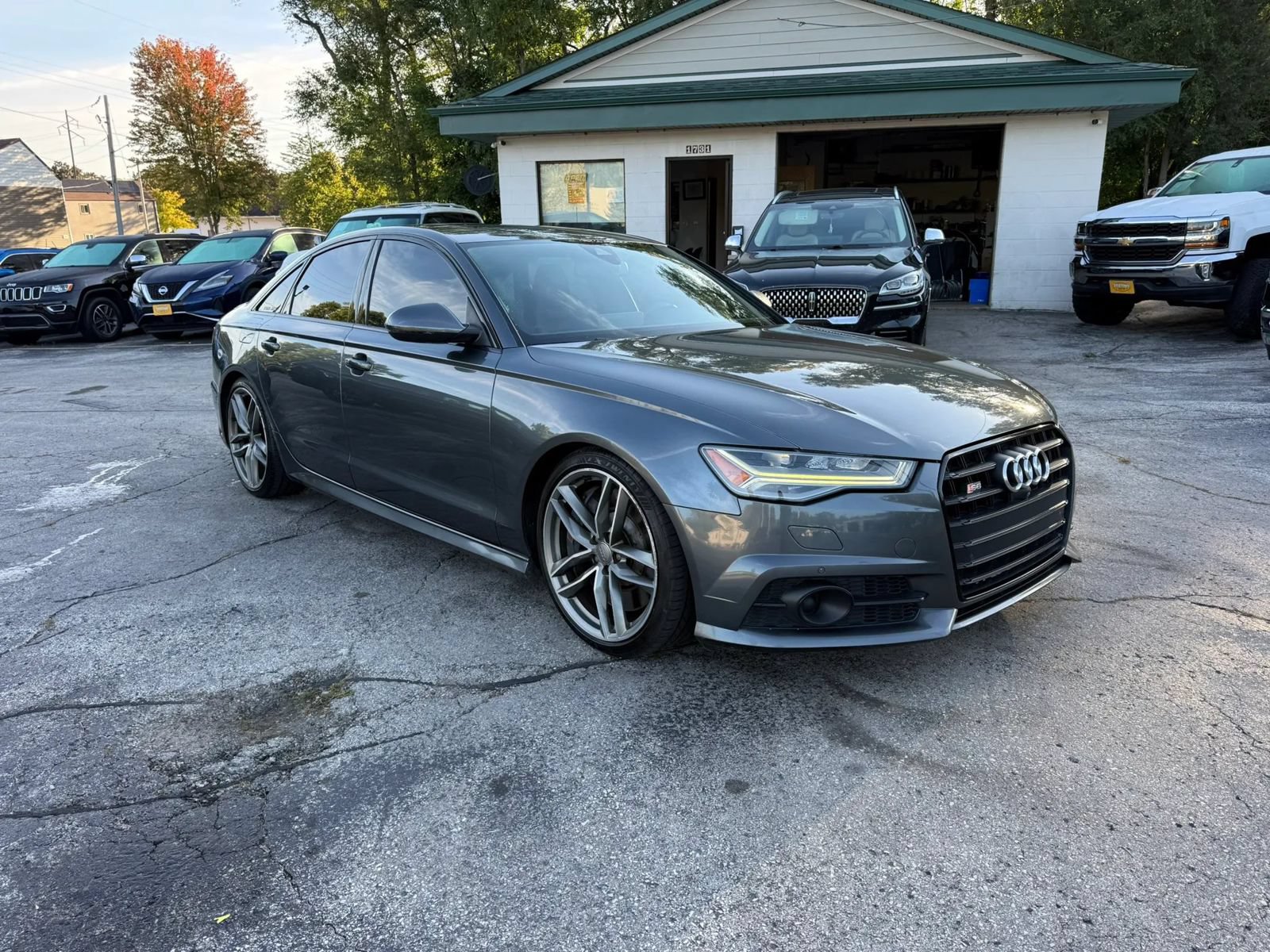 Used 2016 Audi S6 Premium Plus w/ S6 Sport Package AWD/4WD image 6