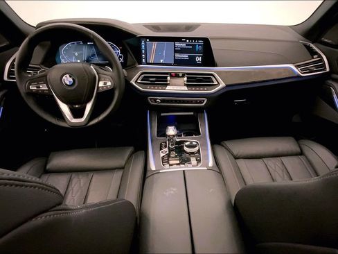 Certified 2023 BMW X5 xDrive45e w/ Executive Package image 16