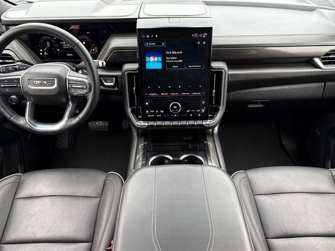Used 2025 GMC Yukon Elevation image 19