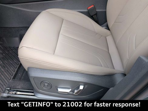 New 2026 Audi Q3 quattro 2.0T AWD/4WD image 22