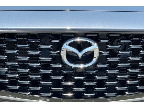 Used 2025 MAZDA CX-50 2.5 Hybrid w/ Weather Package AWD/4WD image 11