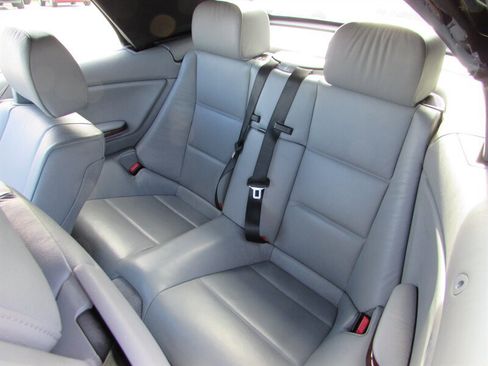 Used 2001 BMW 325Ci Convertible image 14