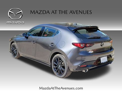 New 2026 MAZDA MAZDA3 Hatchback w/Premium Plus Pkg image 5