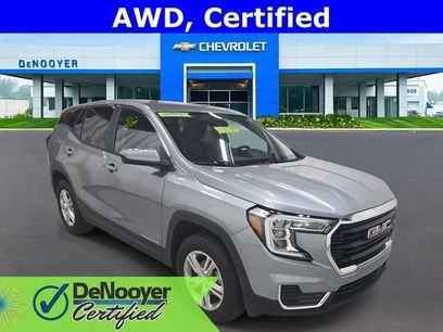 Used 2024 GMC Terrain SLE