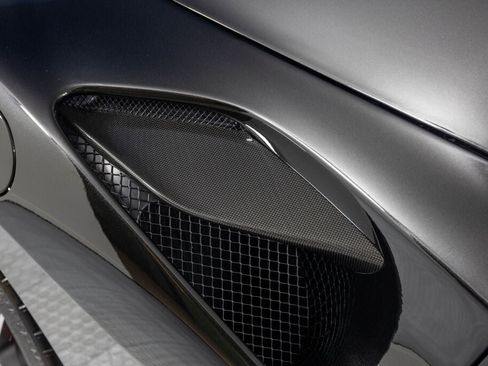 Certified 2023 Ferrari F8 Tributo image 33