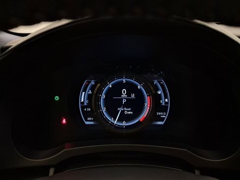 Used 2017 Lexus IS 350 F Sport image 15