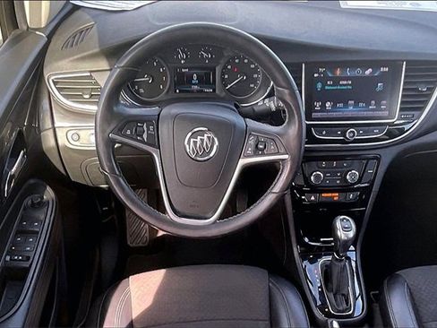 Used 2018 Buick Encore Preferred image 5