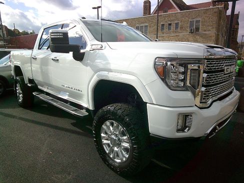 Used 2021 GMC Sierra 2500 Denali w/ Denali Ultimate Package image 1