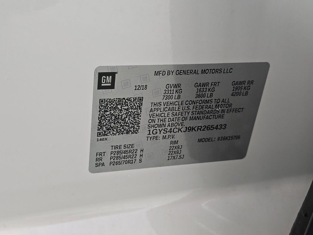 Used 2019 Cadillac Escalade Premium Luxury AWD/4WD image 18
