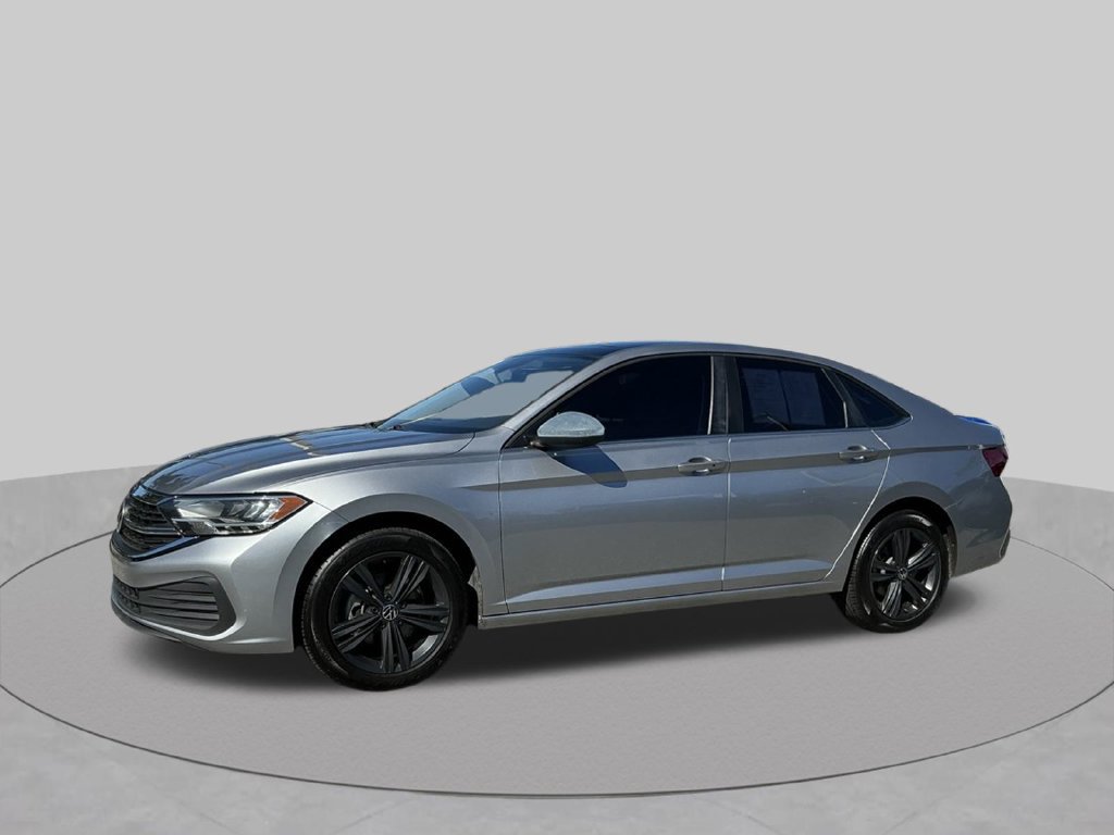 Used 2022 Volkswagen Jetta SE FWD image 2