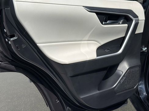 Used 2021 Toyota RAV4 XLE Premium AWD/4WD image 14