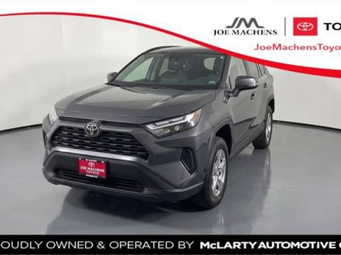 Used 2024 Toyota RAV4 XLE AWD/4WD image 1