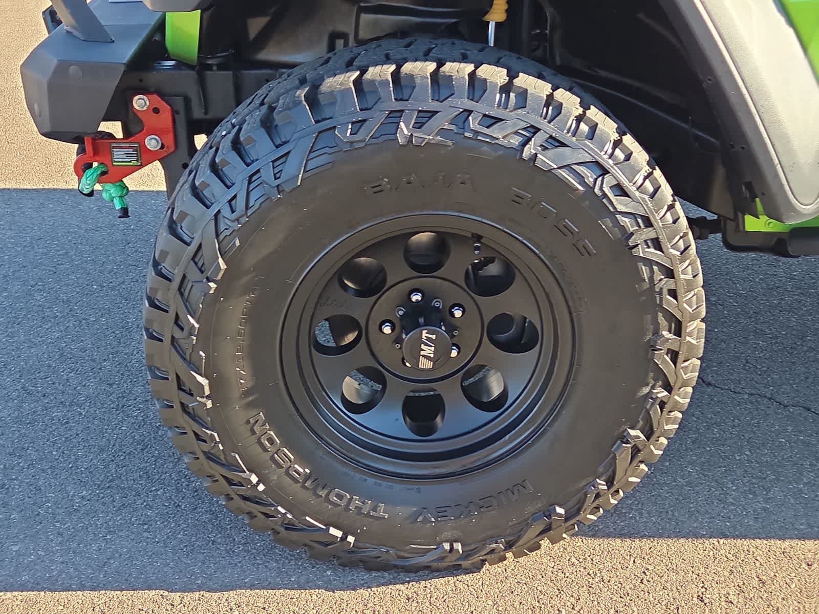 Used 2018 Jeep Wrangler Unlimited Rubicon AWD/4WD image 16