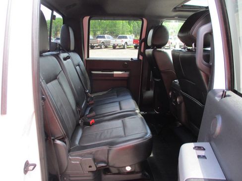 Used 2014 Ford F350 Lariat w/ Lariat Ultimate Package AWD/4WD image 25
