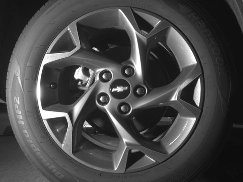 Used 2025 Chevrolet Trax LT image 15