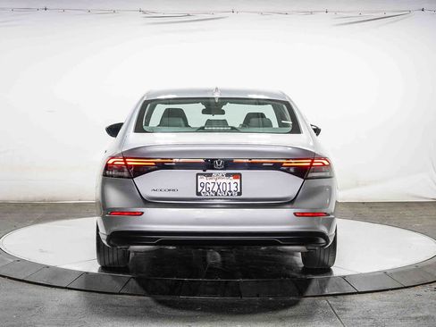 Used 2023 Honda Accord LX image 3
