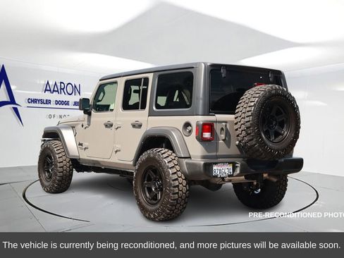 Used 2021 Jeep Wrangler Unlimited Sport S image 2