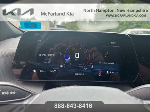 Used 2025 Chevrolet Equinox LT AWD/4WD image 16