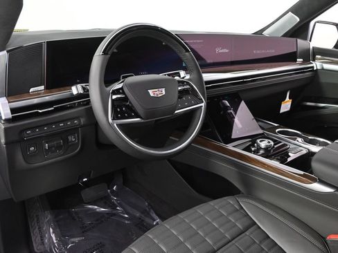 New 2026 Cadillac Escalade Platinum Sport w/ LPO, ONYX Package AWD/4WD image 12