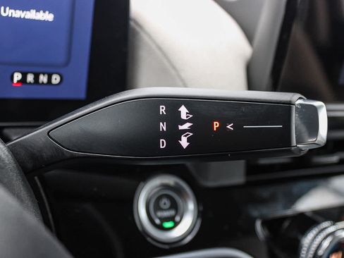 Certified 2025 Honda Prologue EX image 19