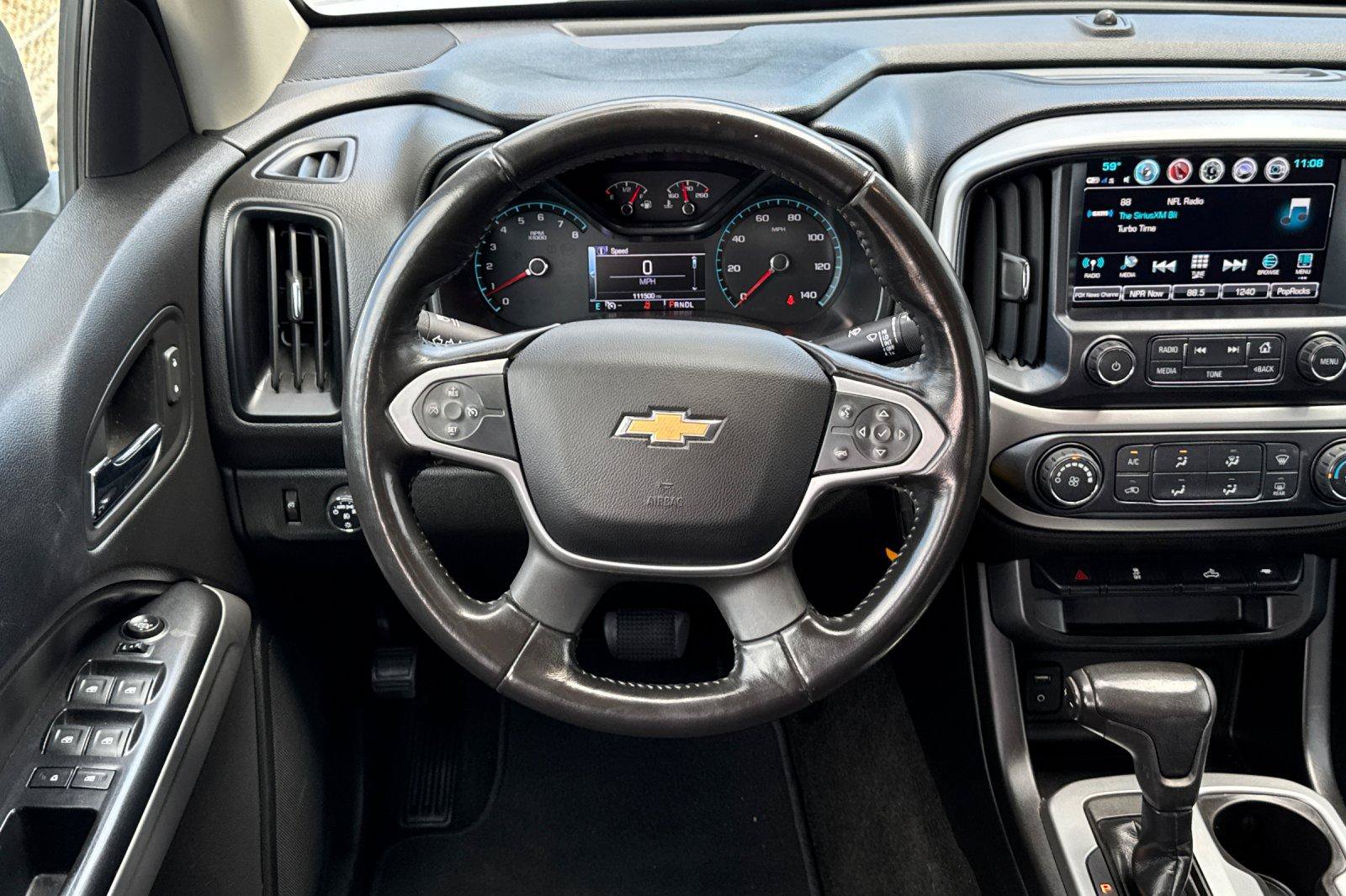 Used 2018 Chevrolet Colorado LT w/ LT Convenience Package RWD image 16