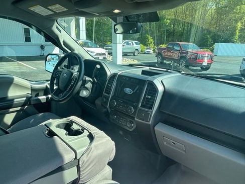 Used 2017 Ford F150 XLT w/ Equipment Group 301A Mid image 14