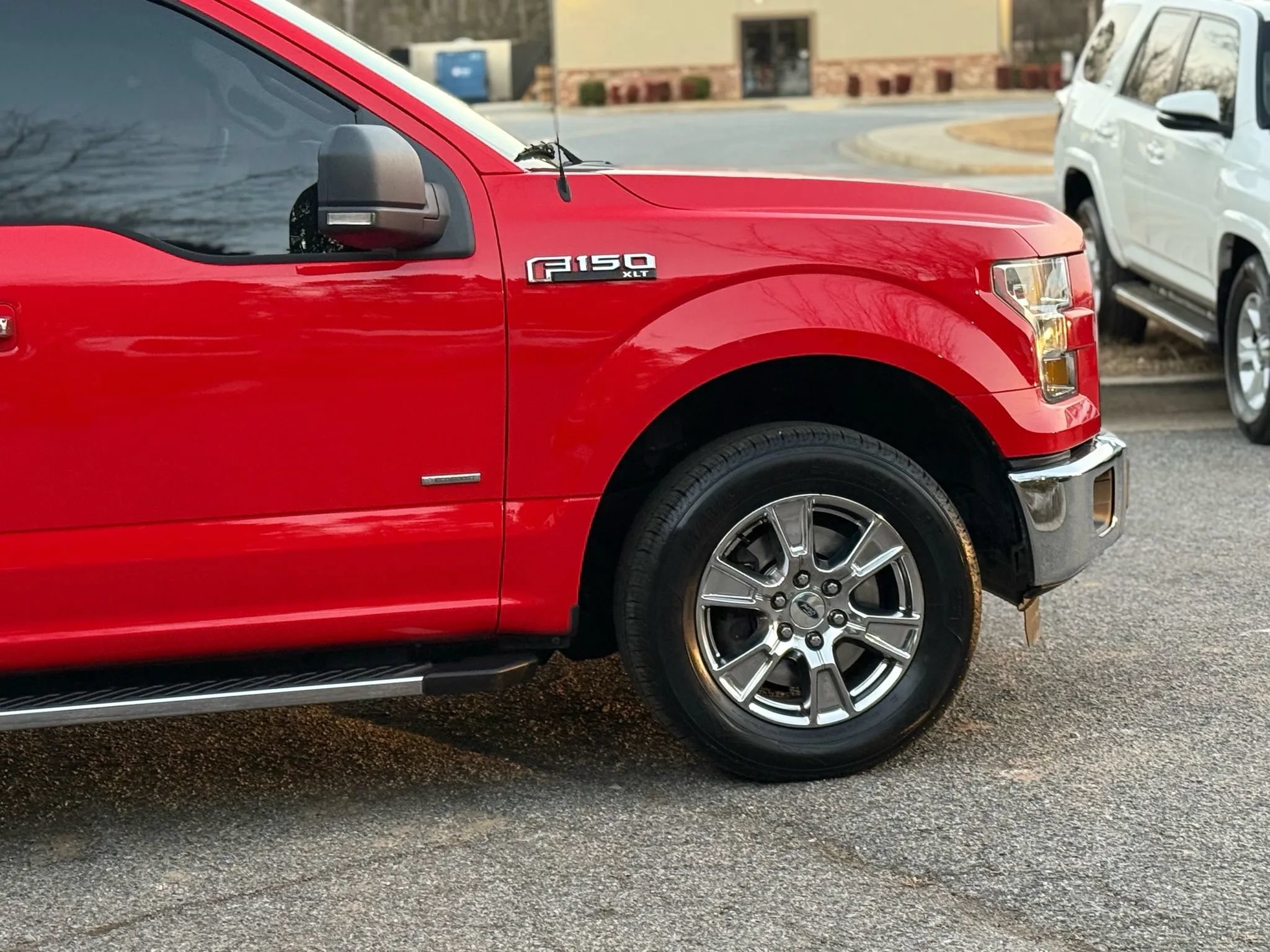 Used 2016 Ford F150 XLT w/ Equipment Group 302A Luxury RWD image 36
