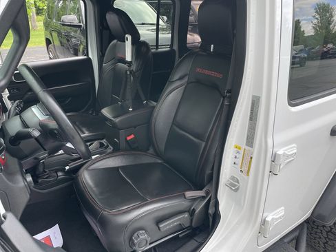 Used 2019 Jeep Wrangler Unlimited Rubicon AWD/4WD image 27