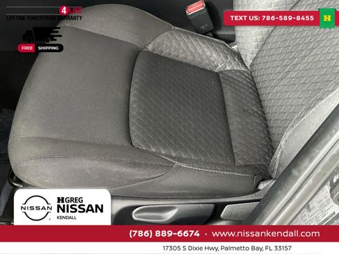 Used 2021 Toyota C-HR LE image 16