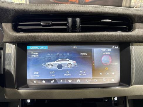 Used 2016 Jaguar XF Prestige image 68