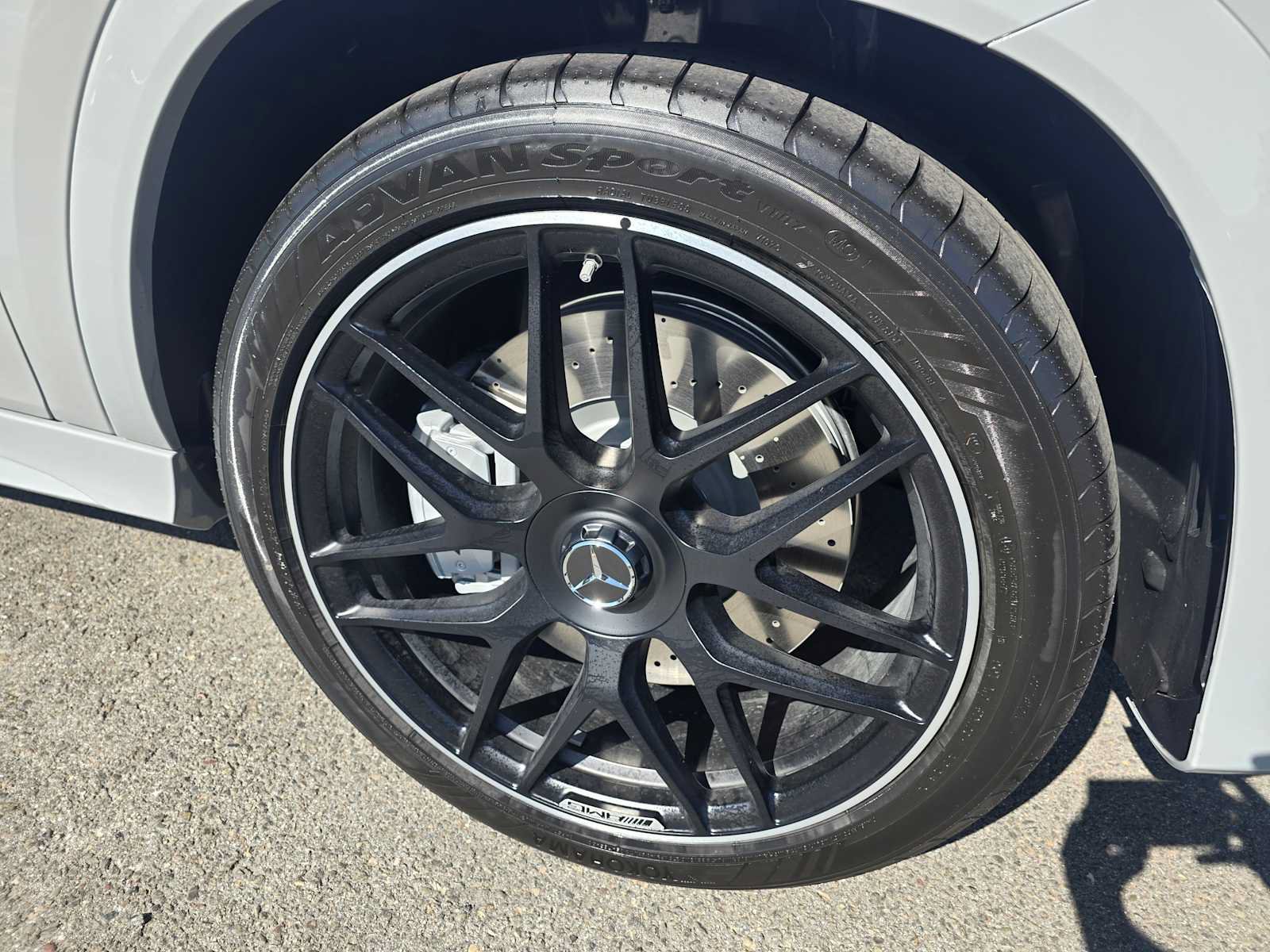 New 2026 Mercedes-Benz GLE 53 AMG 4MATIC Coupe image 9