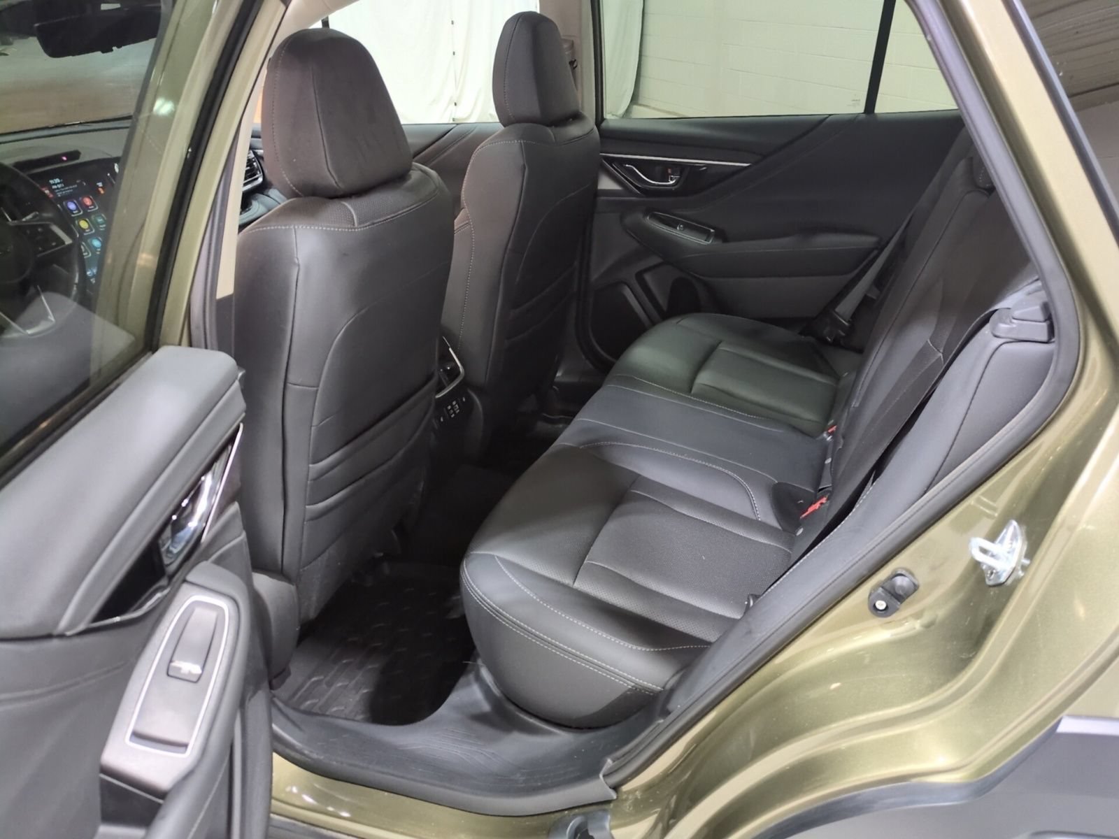 Certified 2023 Subaru Outback Touring AWD/4WD image 14
