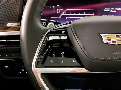 Used 2025 Cadillac Escalade Sport Platinum w/ LPO, Floor Liner Package image 21