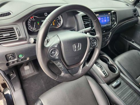 Used 2023 Honda Ridgeline RTL image 2