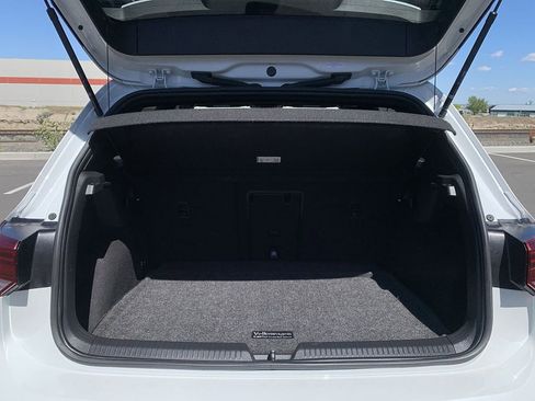 Used 2022 Volkswagen GTI S FWD image 13