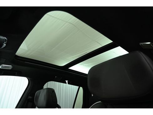 New 2026 Cadillac Vistiq Platinum image 23