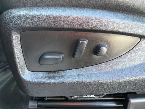 Used 2018 Chevrolet Silverado 1500 LT w/ All Star Edition AWD/4WD image 22