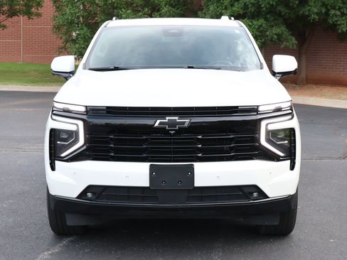 Used 2025 Chevrolet Tahoe RST w/ Comfort Package AWD/4WD image 34