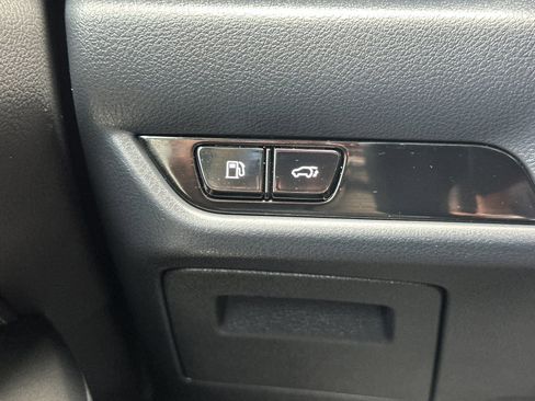 Used 2025 Lexus NX 250 FWD w/ Accessory Package (Z1) image 30