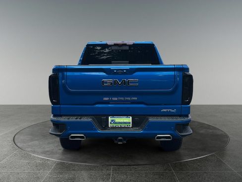 Used 2024 GMC Sierra 1500 AT4 w/ Technology Package AWD/4WD image 8