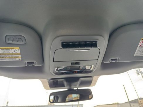 Used 2024 Ford F350 Lariat w/ Lariat Ultimate Package image 30