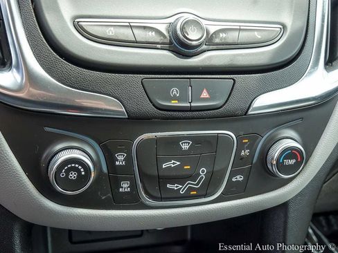 Used 2024 Chevrolet Equinox LS FWD image 17