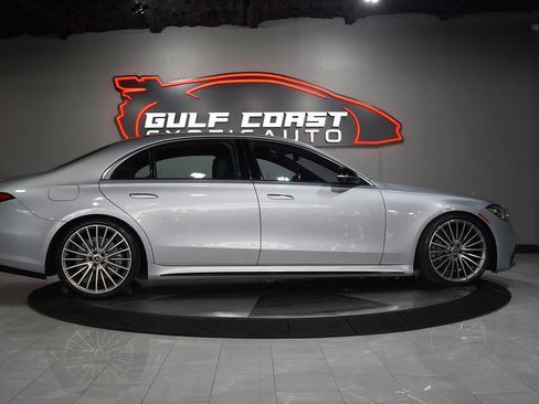 Used 2022 Mercedes-Benz S 500 4MATIC image 9